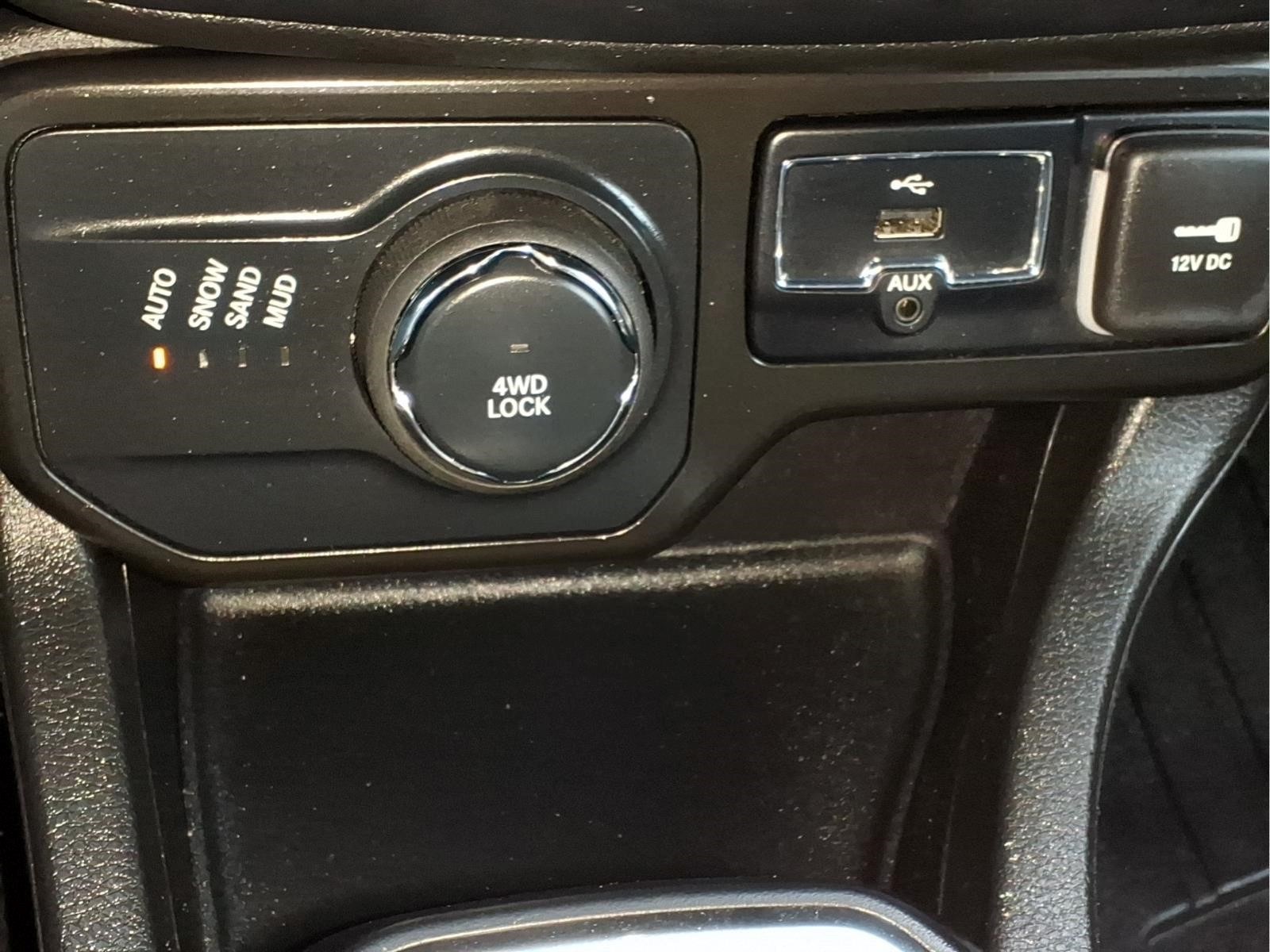 Used Car 2023 Jeep Renegade  Altitude For Sale Under $25,000 In Bastrop, Texas