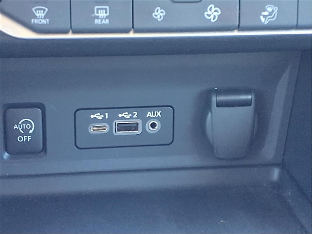 Used Car 2024 Nissan Sentra  Sr For Sale Under $25,000 In Bastrop, Texas