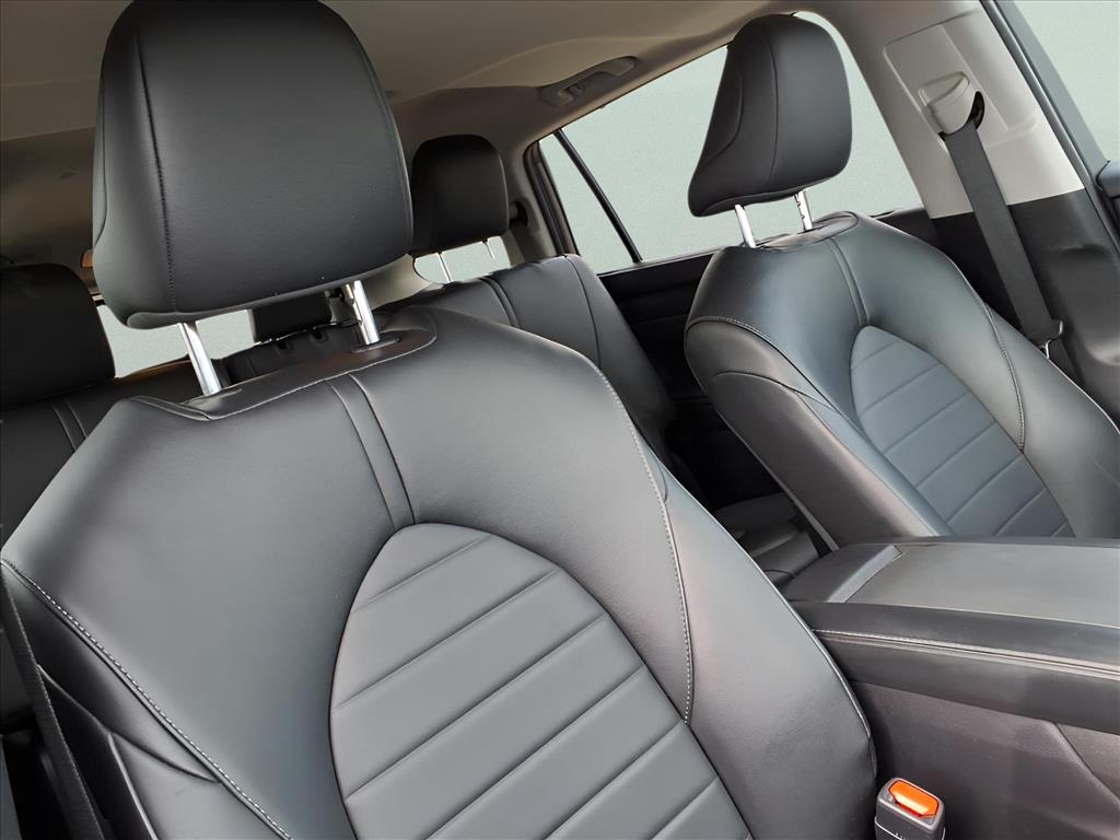 Used Car 2024 Toyota Highlander  Xle For Sale Under $40,000 In Bastrop, Texas