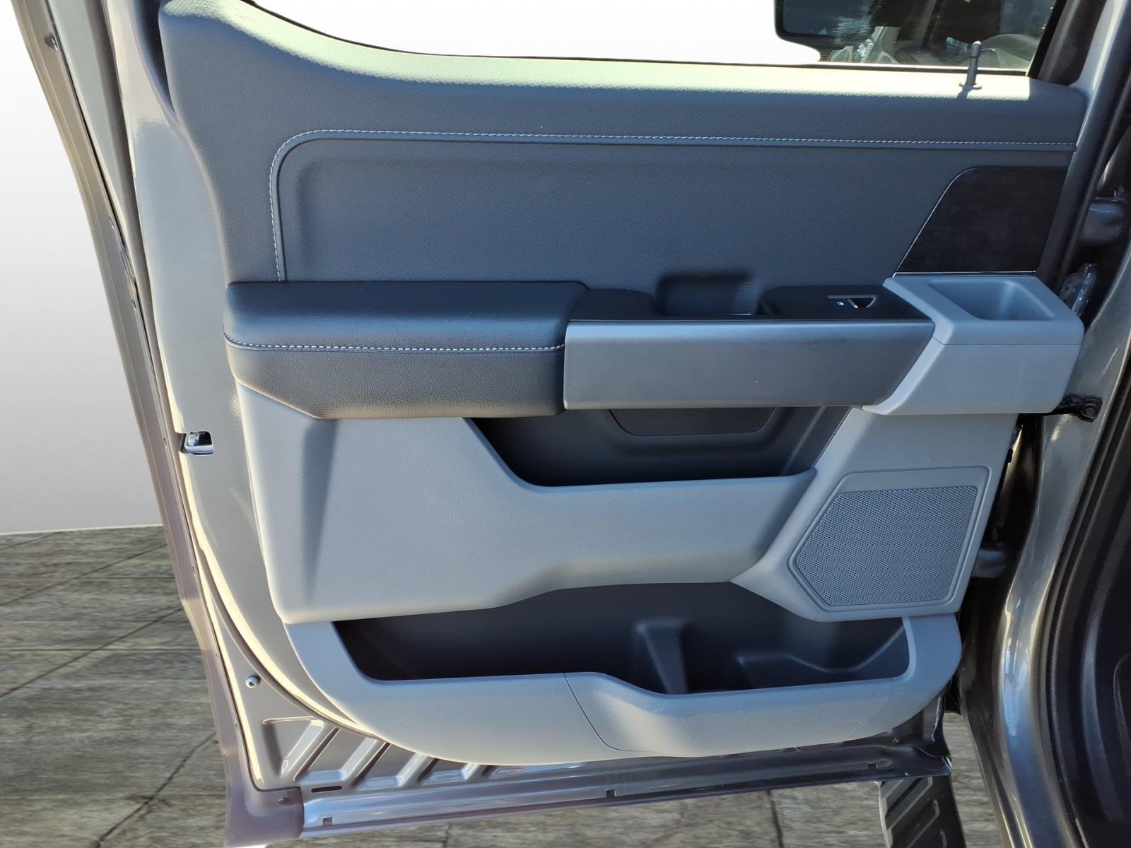 Used Car 2021 Ford F-150  Xlt For Sale Under $35,000 In Bastrop, Texas