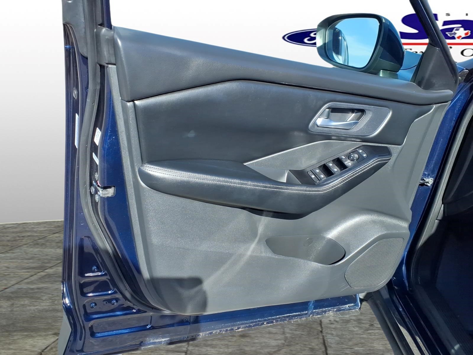 Used Car 2025 Nissan Rogue  Sv For Sale Under $25,000 In Bastrop, Texas