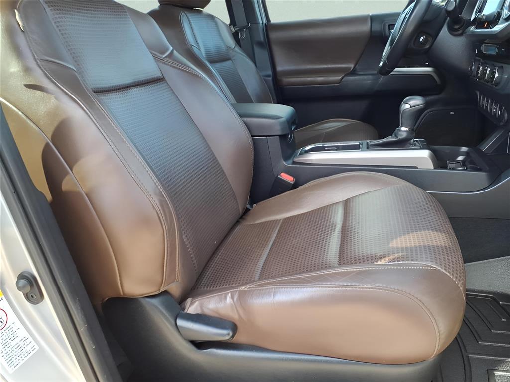 Used Car 2017 Toyota Tacoma  Limited V6 For Sale Under $20,000 In Bastrop, Texas