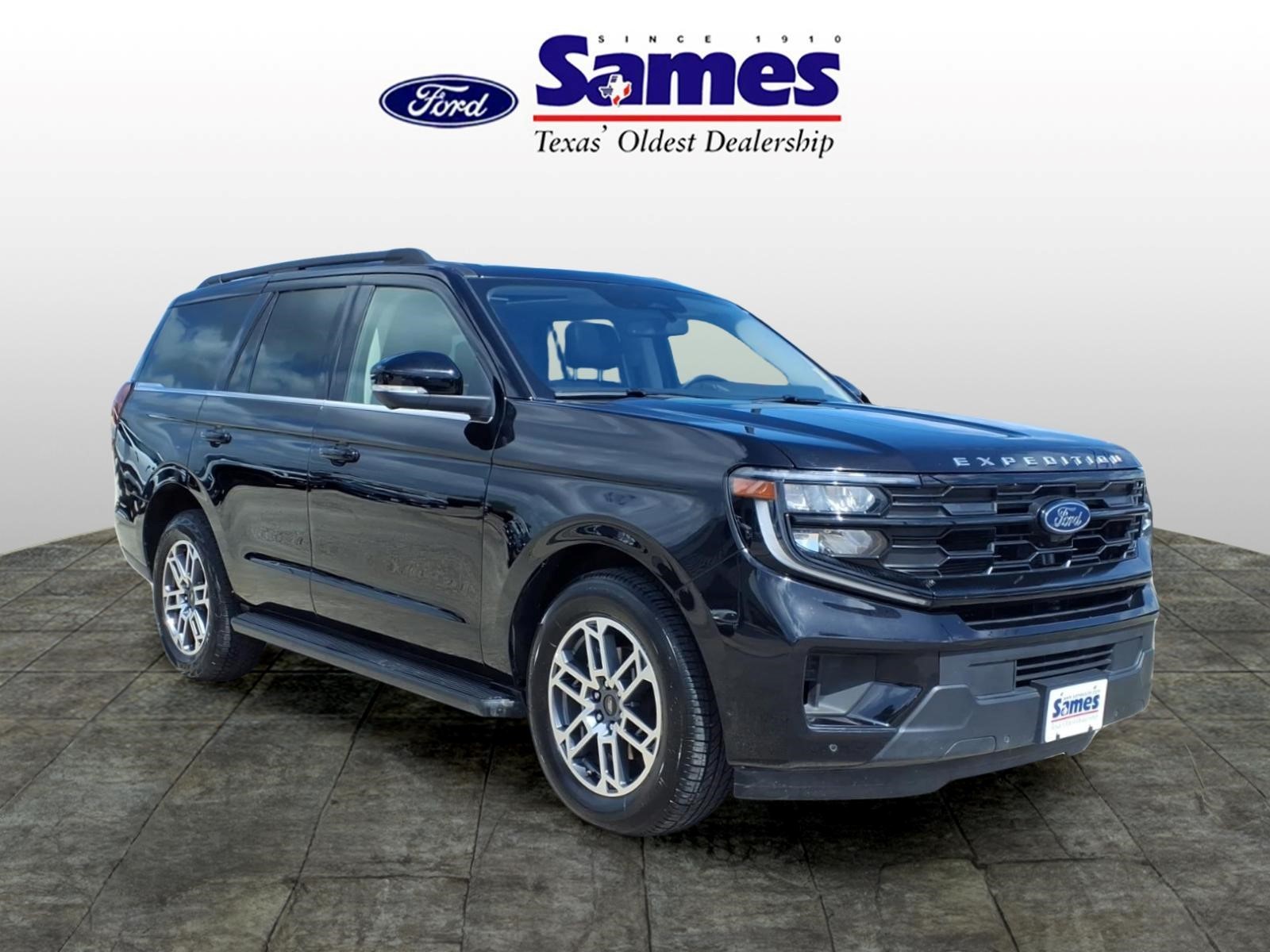 Used Car 2025 Ford Expedition  Active For Sale Under $60,000 In Bastrop, Texas