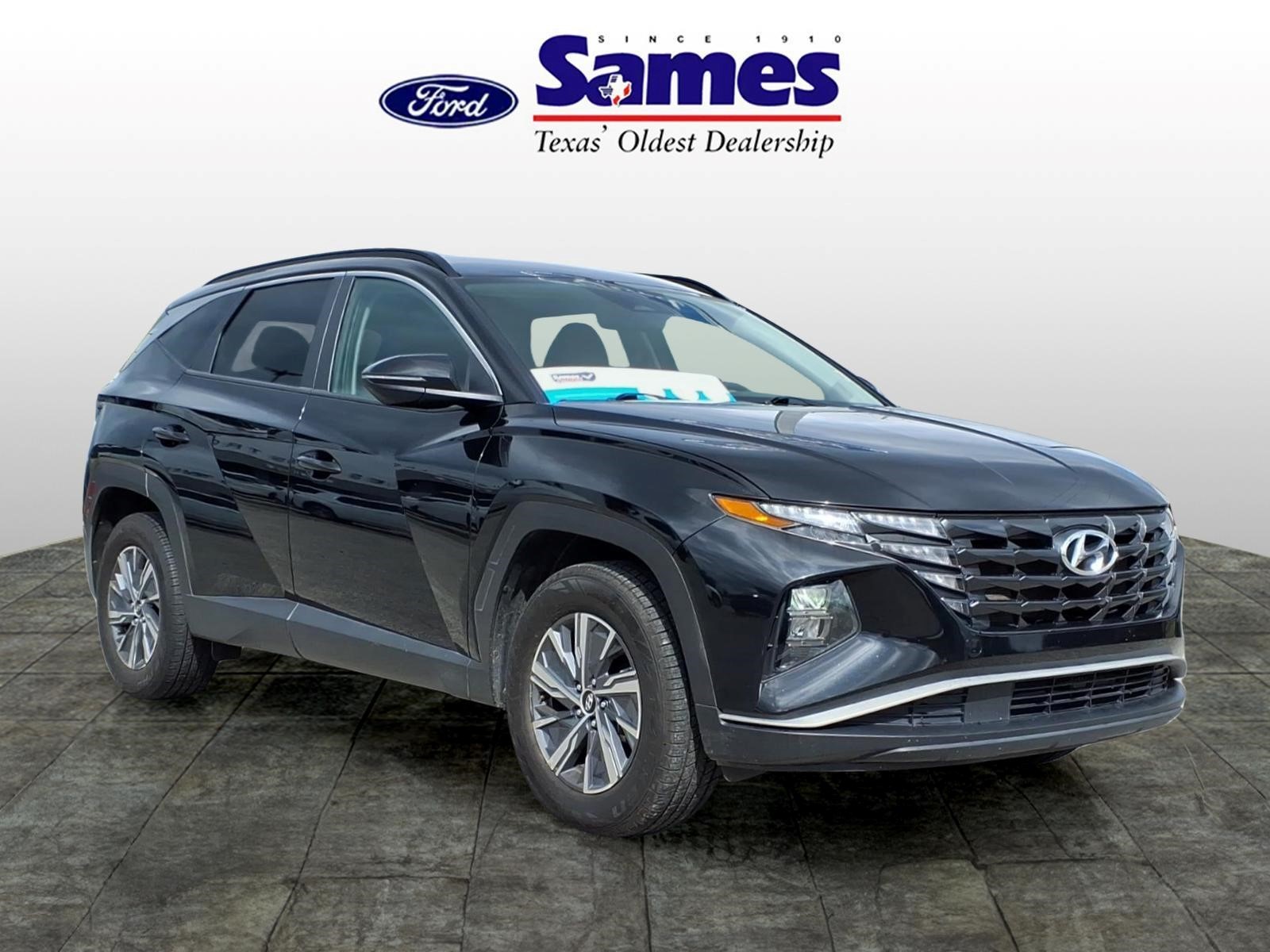 Used Car 2023 Hyundai Tucson Hybrid  Blue For Sale Under $25,000 In Bastrop, Texas