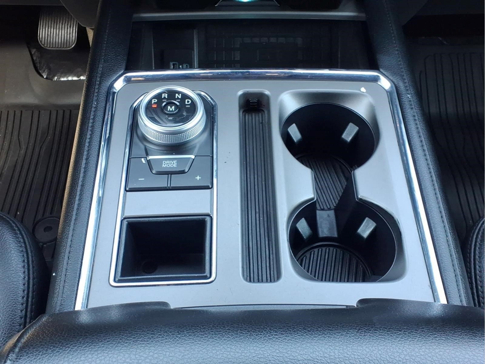 Used Car 2021 Ford Expedition Max  Xlt For Sale Under $35,000 In Bastrop, Texas