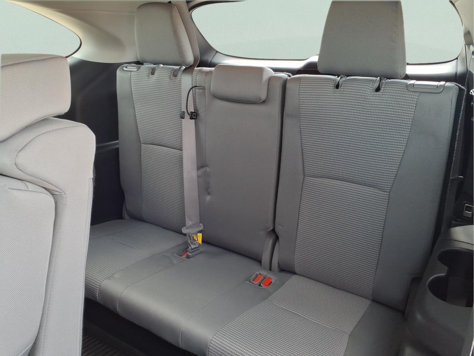 Used Car 2023 Toyota Highlander Hybrid  Le For Sale Under $35,000 In Bastrop, Texas