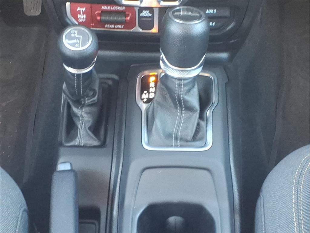 Used Car 2024 Jeep Gladiator  Willys For Sale Under $40,000 In Bastrop, Texas