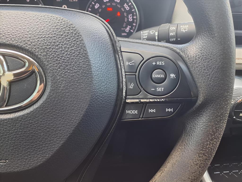 Used Car 2021 Toyota Rav4  Xle For Sale Under $25,000 In Bastrop, Texas