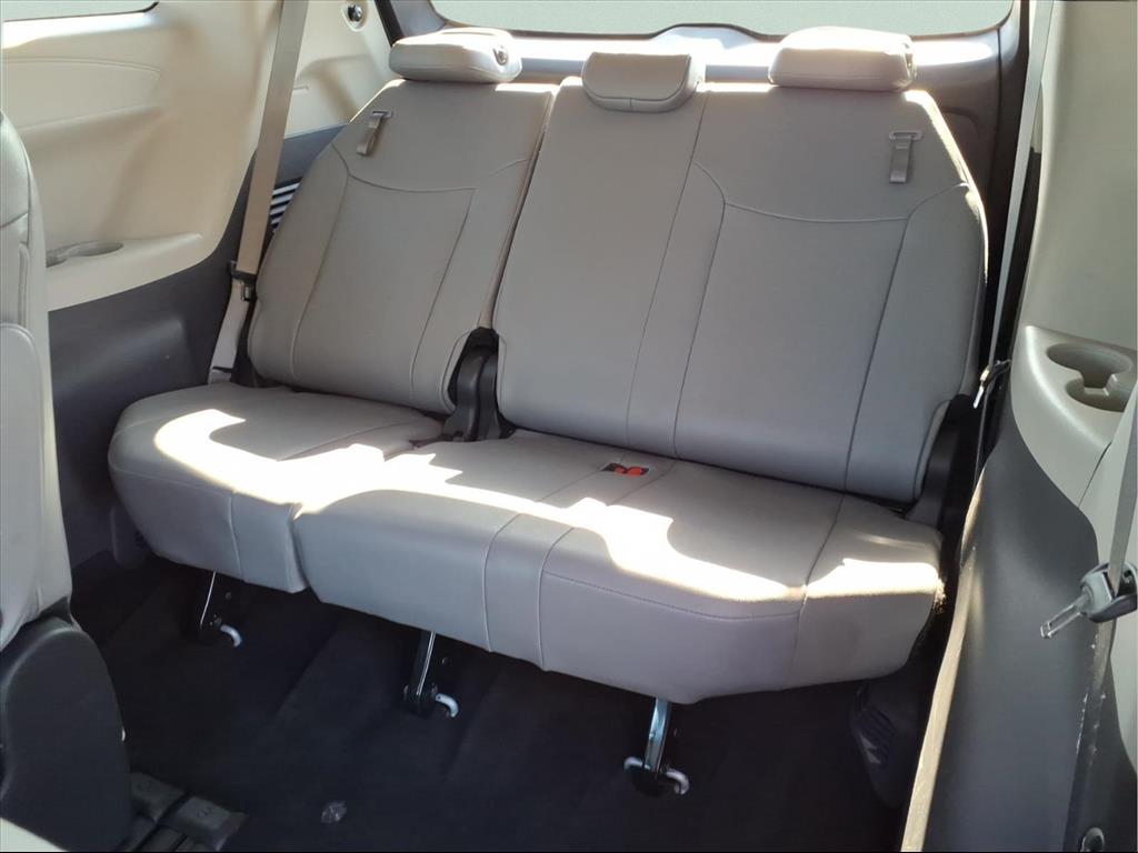 Used Car 2023 Toyota Sienna  Xle For Sale Under $40,000 In Bastrop, Texas