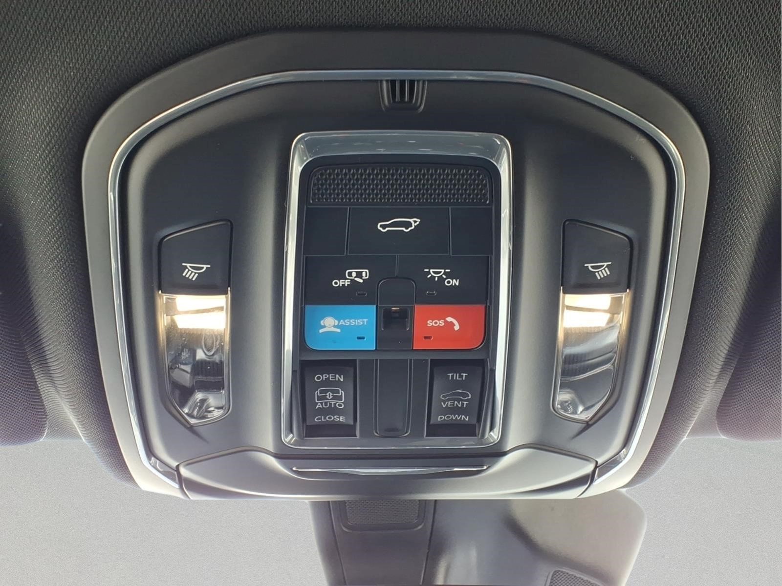 Used Car 2023 Jeep Grand Cherokee  Altitude X For Sale Under $35,000 In Bastrop, Texas