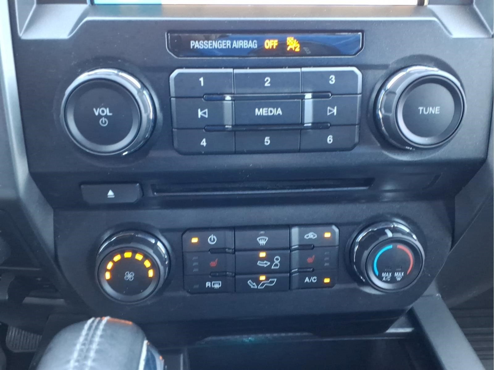 Used Car 2018 Ford F-150  Xlt For Sale Under $25,000 In Bastrop, Texas