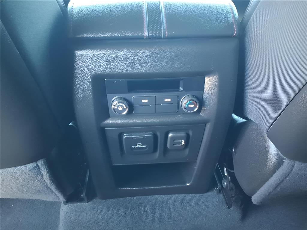 Used Car 2023 Chevrolet Traverse  Rs For Sale Under $40,000 In Bastrop, Texas