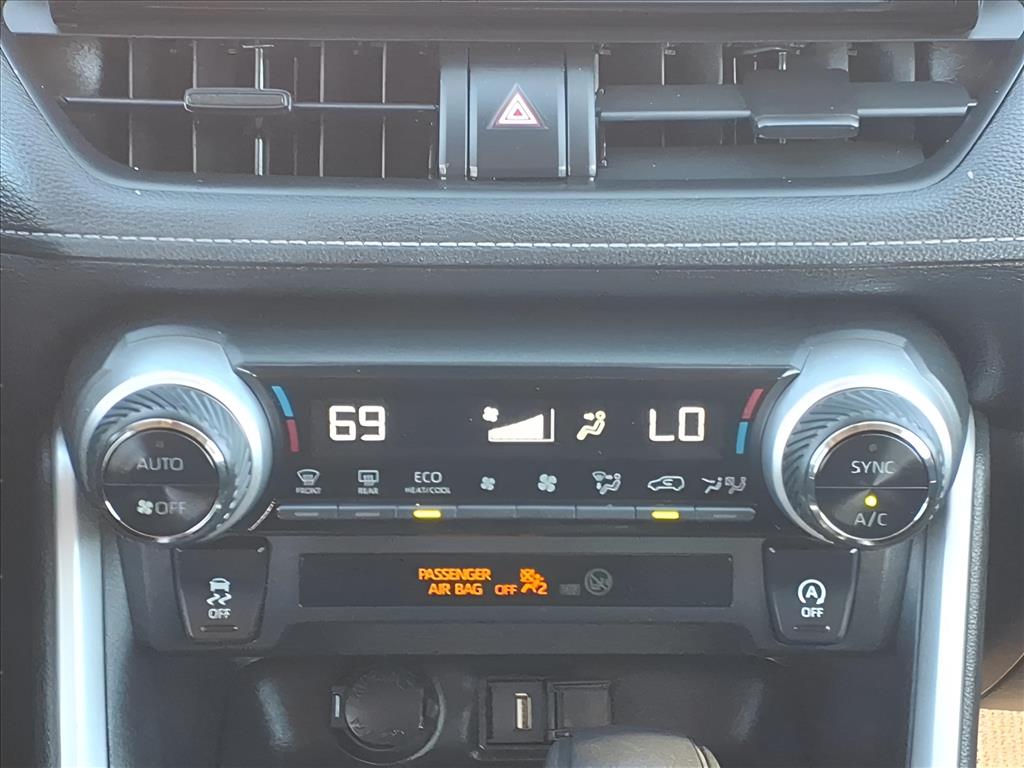 Used Car 2021 Toyota Rav4  Xle For Sale Under $30,000 In Bastrop, Texas