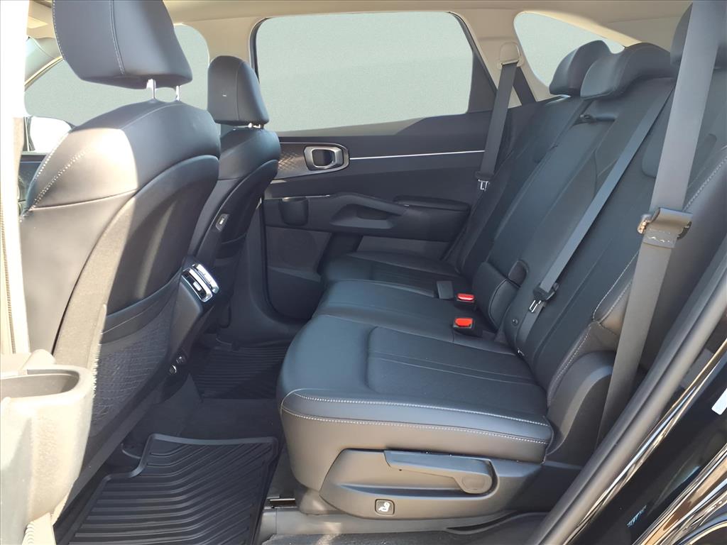 Used Car 2023 Kia Sorento  S For Sale Under $30,000 In Bastrop, Texas