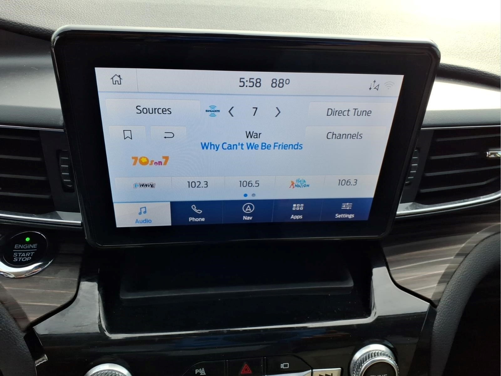 Used Car 2021 Ford Explorer Hybrid  Limited For Sale Under $30,000 In Bastrop, Texas