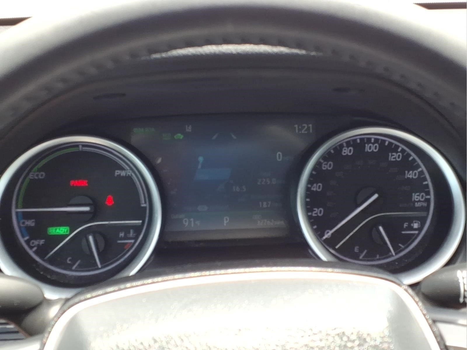Used Car 2022 Toyota Camry Hybrid  Xle For Sale Under $30,000 In Bastrop, Texas