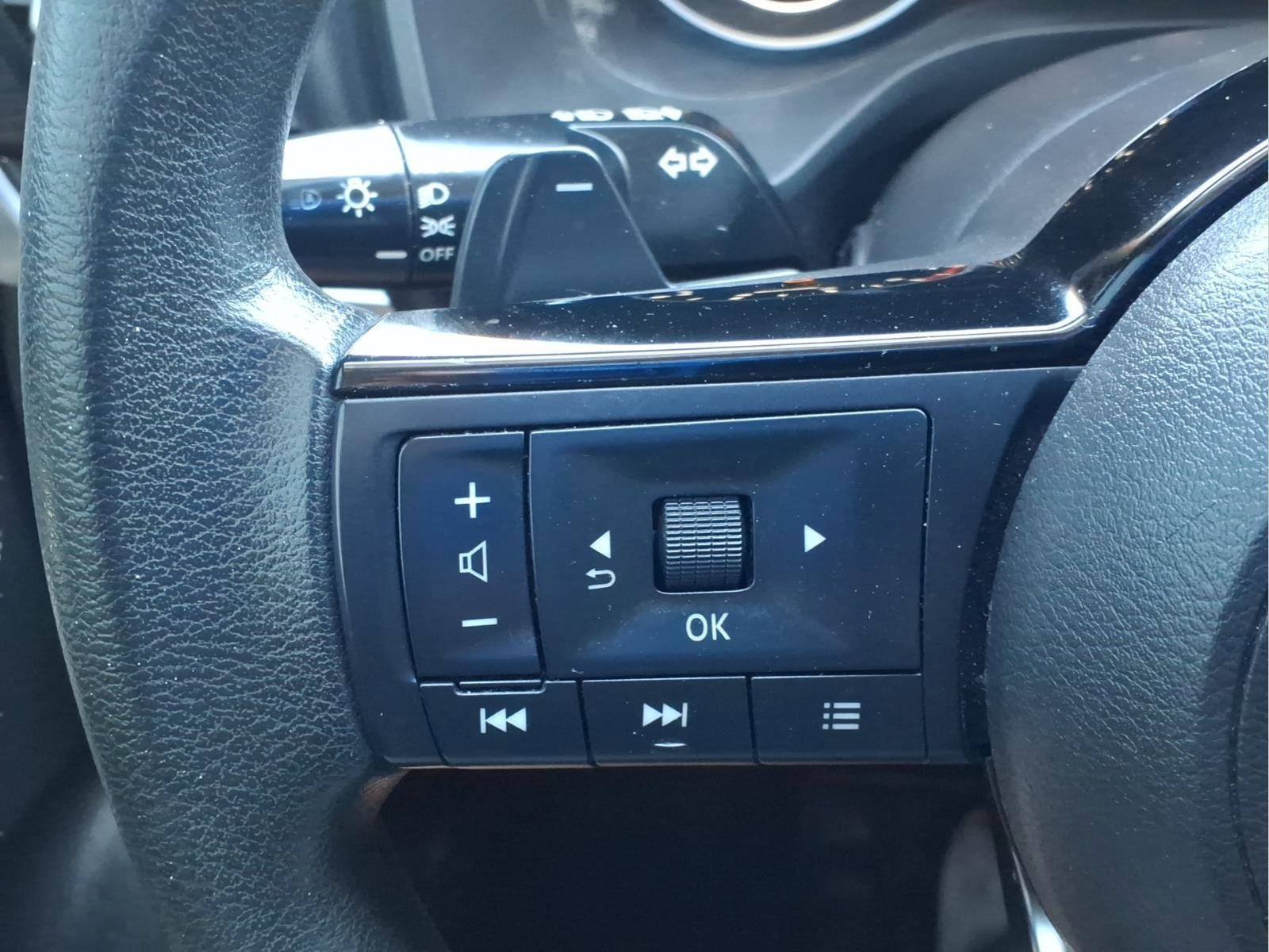 Used Car 2021 Nissan Rogue  Sv For Sale Under $25,000 In Bastrop, Texas