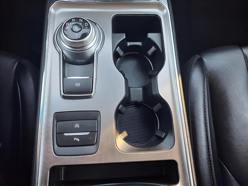 Used Car 2022 Ford Edge  Titanium For Sale Under $25,000 In Bastrop, Texas