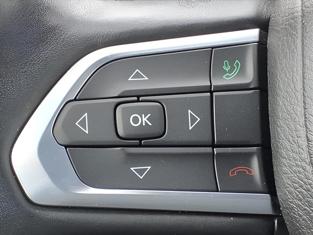 Used Car 2022 Jeep Compass  For Sale Under $25,000 In Bastrop, Texas