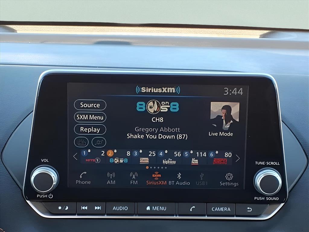 Used Car 2022 Nissan Sentra  Sr For Sale Under $20,000 In Bastrop, Texas