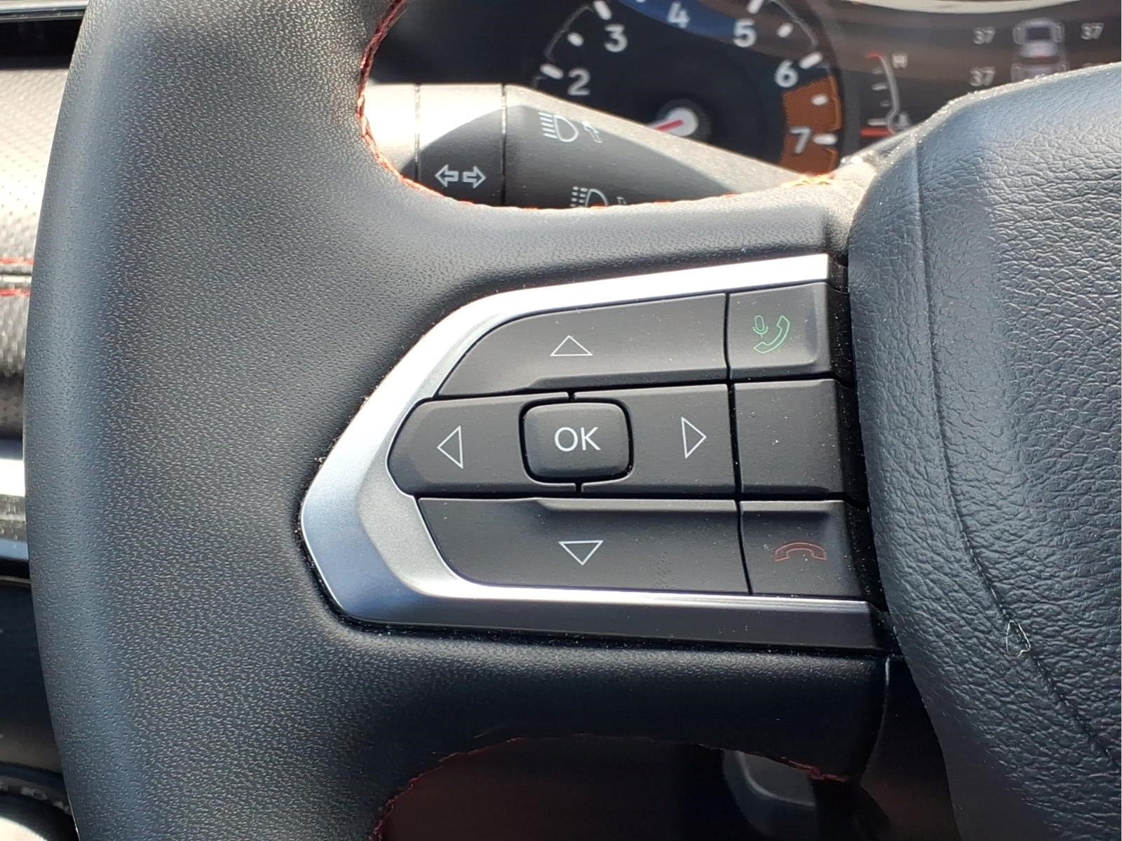 Used Car 2025 Jeep Compass  Trailhawk For Sale Under $25,000 In Bastrop, Texas