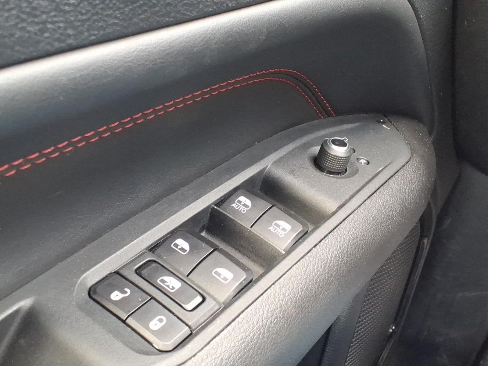 Used Car 2025 Jeep Compass  Trailhawk For Sale Under $30,000 In Bastrop, Texas