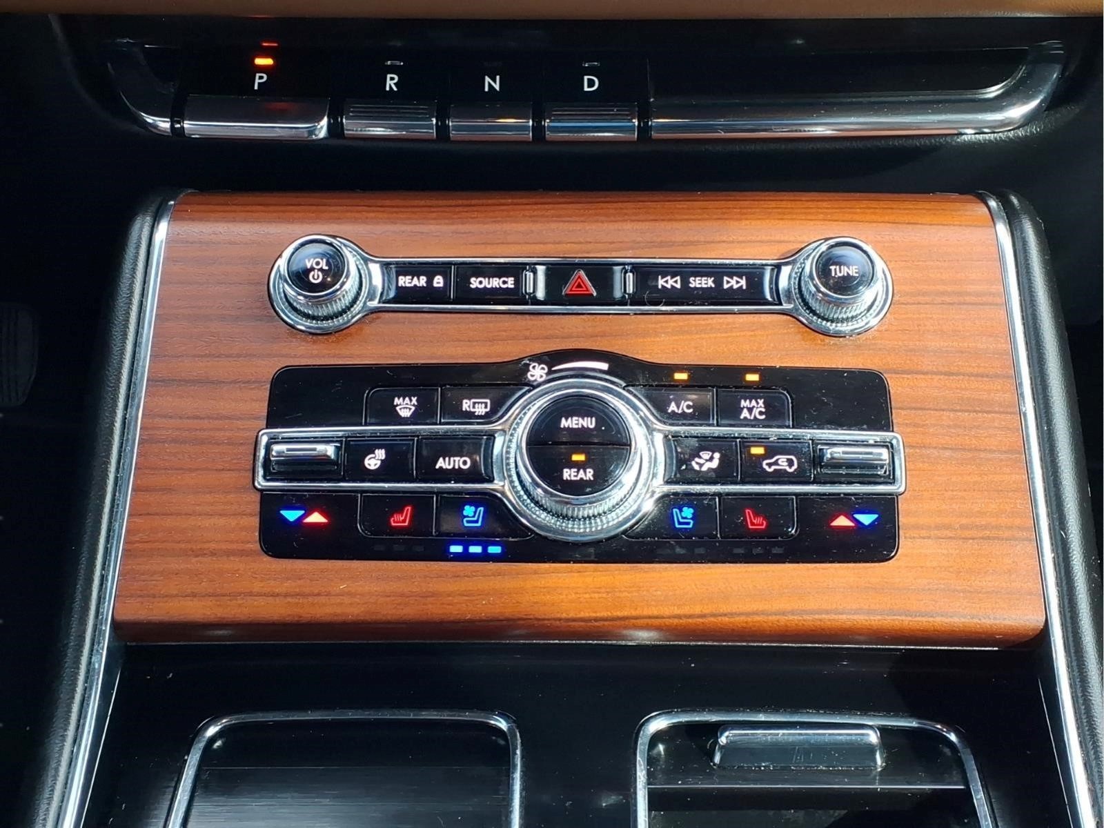 Used Car 2023 Lincoln Aviator  Reserve For Sale Under $50,000 In Bastrop, Texas