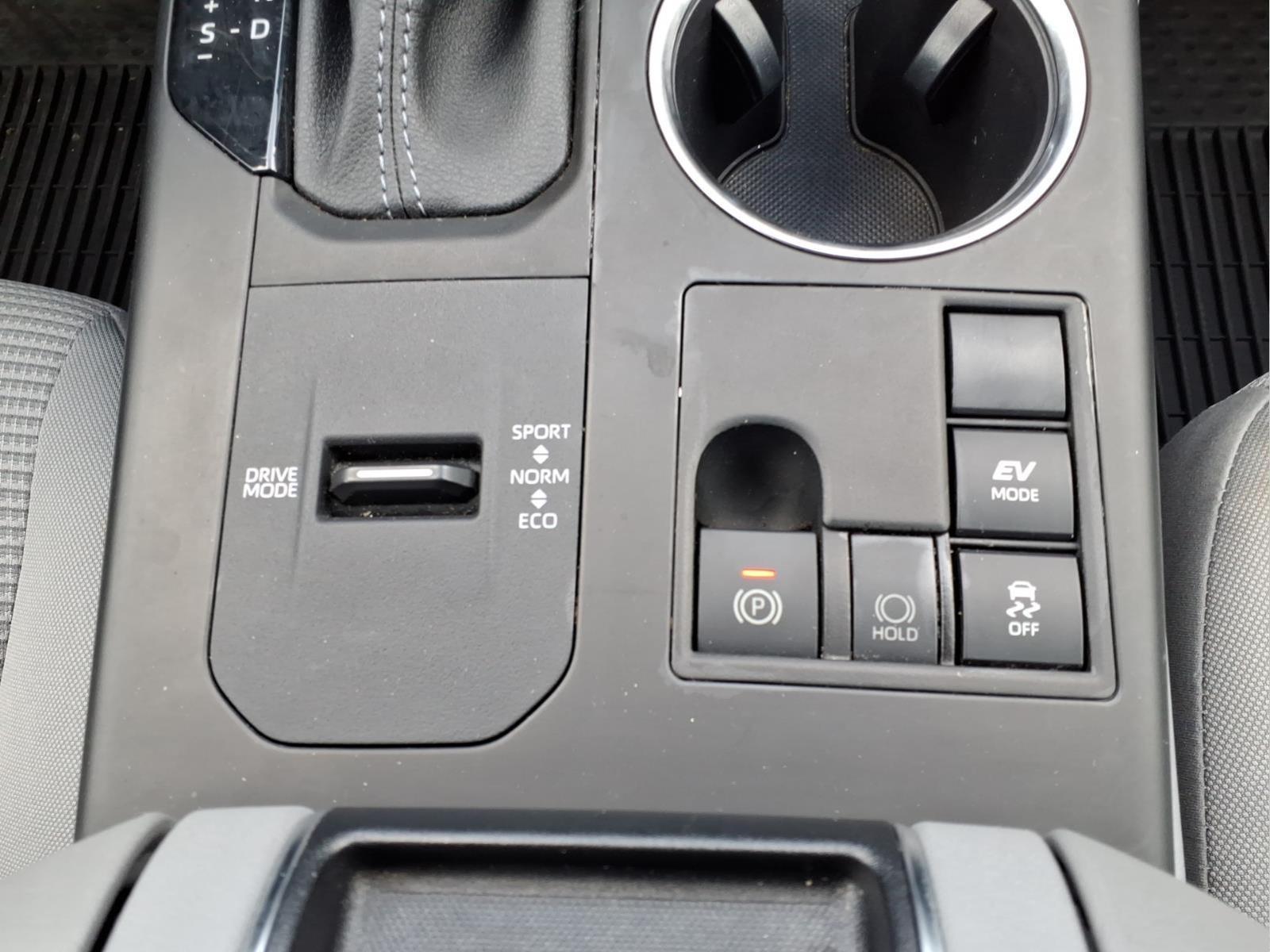 Used Car 2023 Toyota Highlander Hybrid  Le For Sale Under $35,000 In Bastrop, Texas