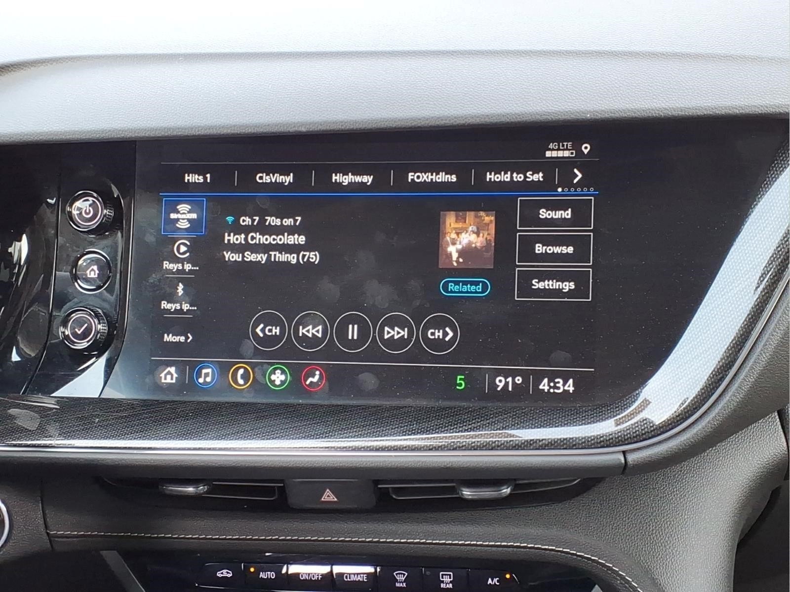 Used Car 2022 Buick Envision  Preferred For Sale Under $25,000 In Bastrop, Texas