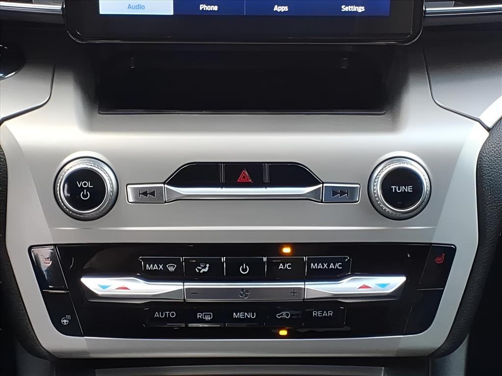 Used Car 2022 Ford Explorer  Xlt For Sale Under $30,000 In Bastrop, Texas