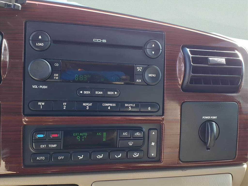 Used Car 2007 Ford F-350 Super Duty  Xl Drw For Sale Under $15,000 In Bastrop, Texas
