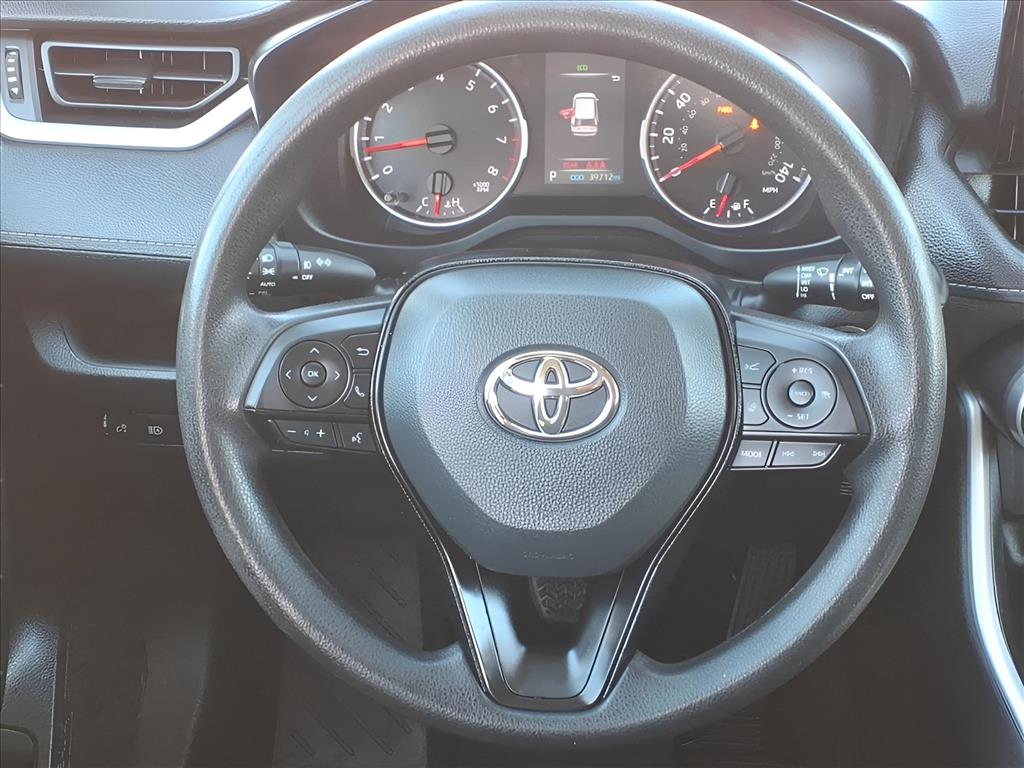 Used Car 2021 Toyota Rav4  Xle For Sale Under $30,000 In Bastrop, Texas