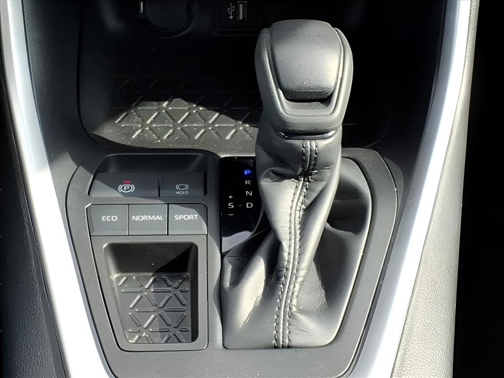 Used Car 2024 Toyota Rav4  Xle For Sale Under $35,000 In Bastrop, Texas