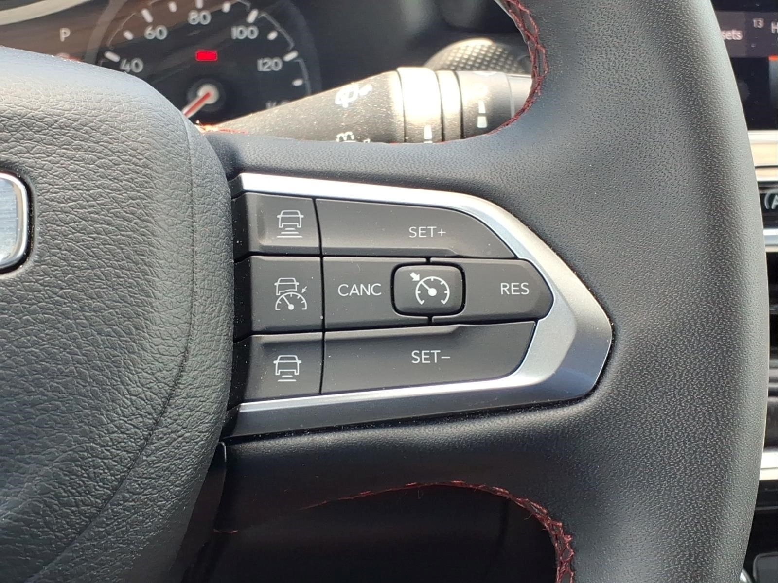 Used Car 2025 Jeep Compass  Trailhawk For Sale Under $25,000 In Bastrop, Texas