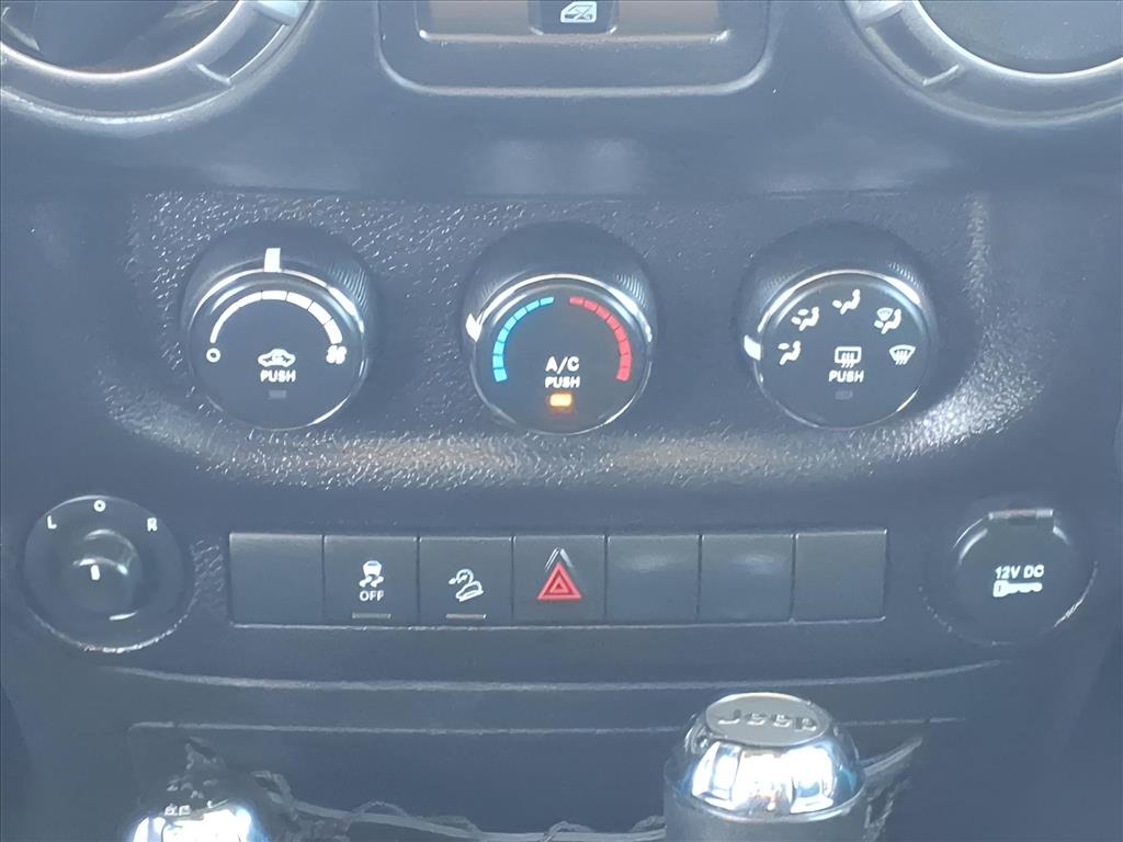 Used Car 2018 Jeep Wrangler Jk Unlimited  Unlimited Sport For Sale Under $25,000 In Bastrop, Texas