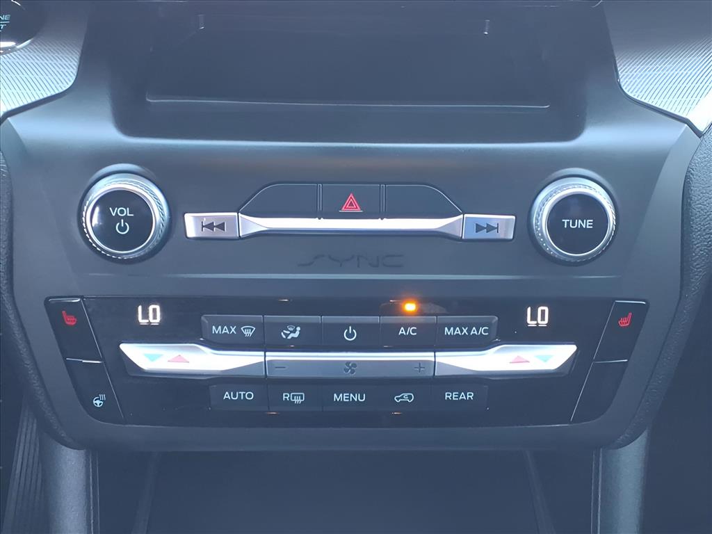 Used Car 2020 Ford Explorer  Xlt For Sale Under $20,000 In Bastrop, Texas