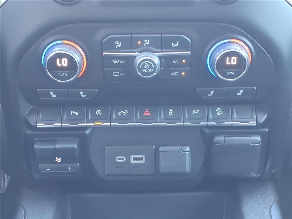 Used Car 2021 Chevrolet Silverado 1500  Lt Trail Boss For Sale Under $40,000 In Bastrop, Texas