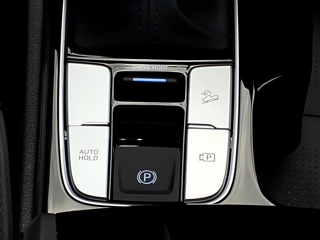 Used Car 2025 Hyundai Santa Cruz  Se For Sale Under $30,000 In Bastrop, Texas