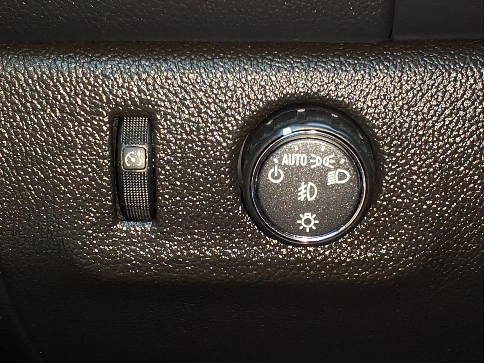 Used Car 2022 Chevrolet Colorado  Lt For Sale Under $30,000 In Bastrop, Texas