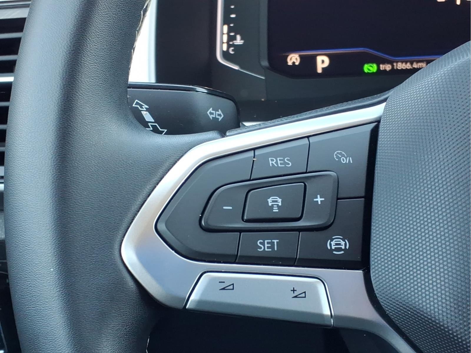 Used Car 2023 Volkswagen Atlas  3.6l V6 Se W/technology For Sale Under $30,000 In Bastrop, Texas