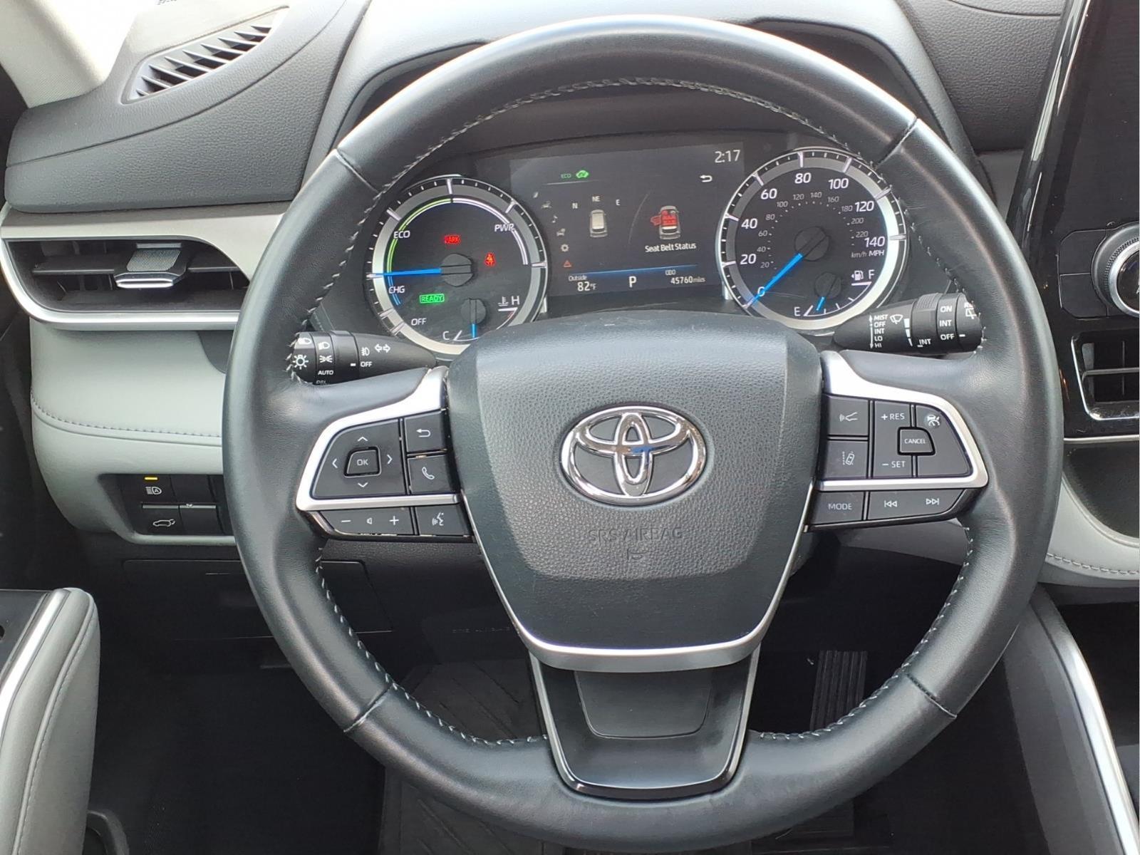 Used Car 2023 Toyota Highlander Hybrid  Le For Sale Under $35,000 In Bastrop, Texas