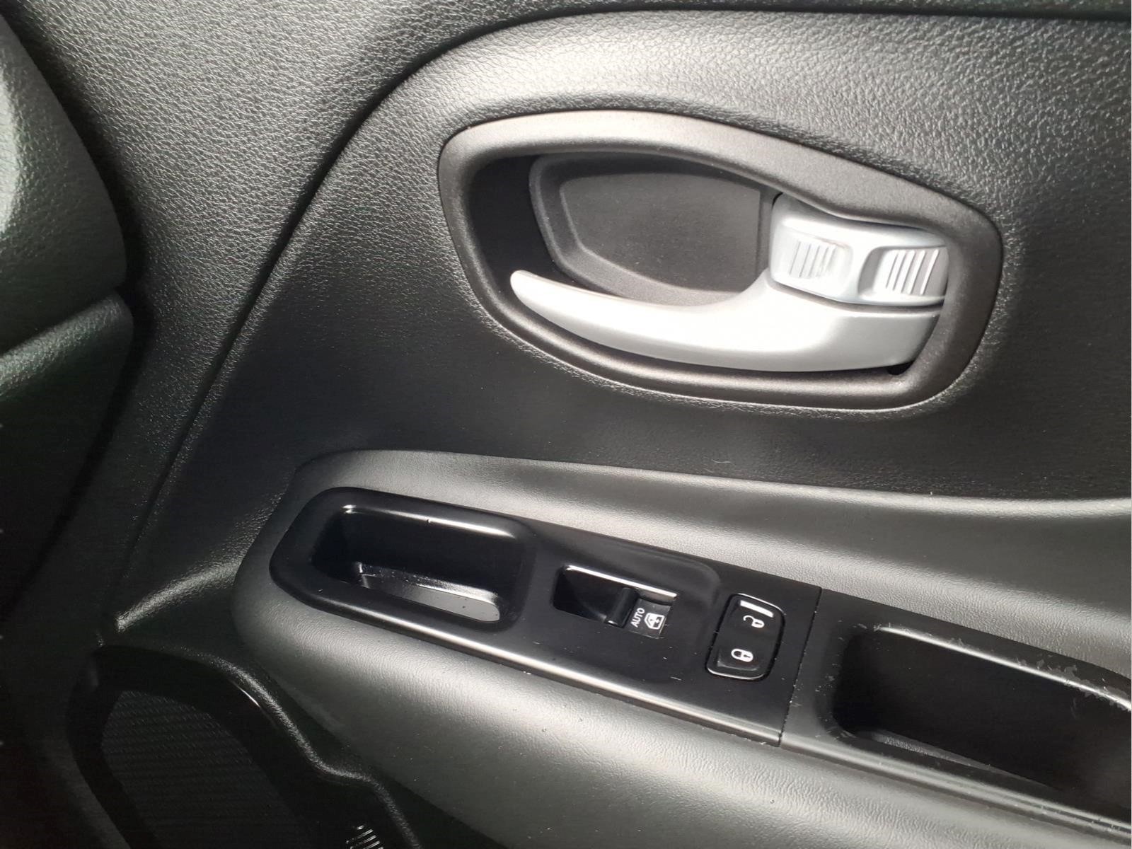 Used Car 2023 Jeep Renegade  Altitude For Sale Under $25,000 In Bastrop, Texas