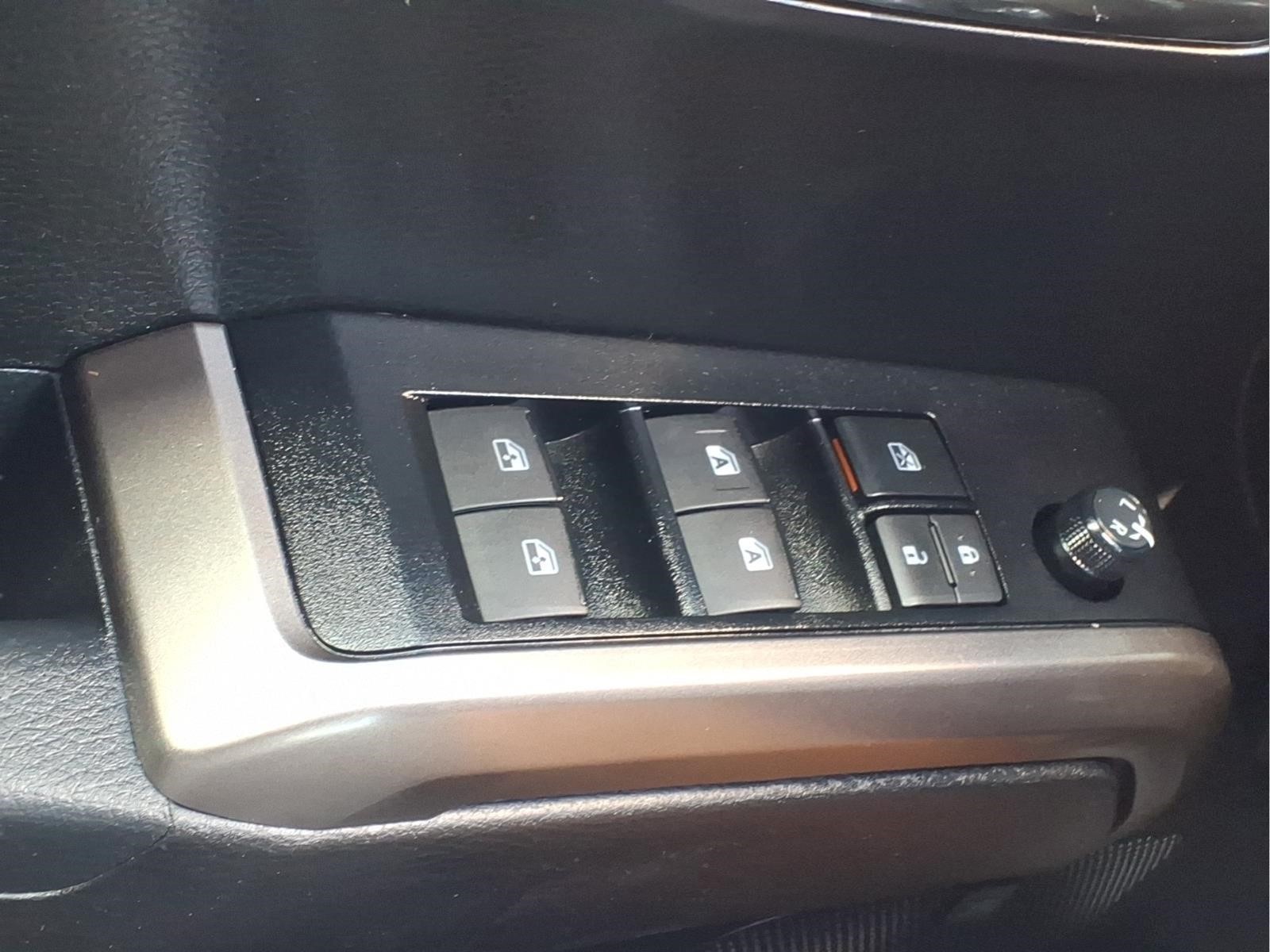 Used Car 2021 Toyota Tacoma  Limited V6 For Sale Under $40,000 In Bastrop, Texas