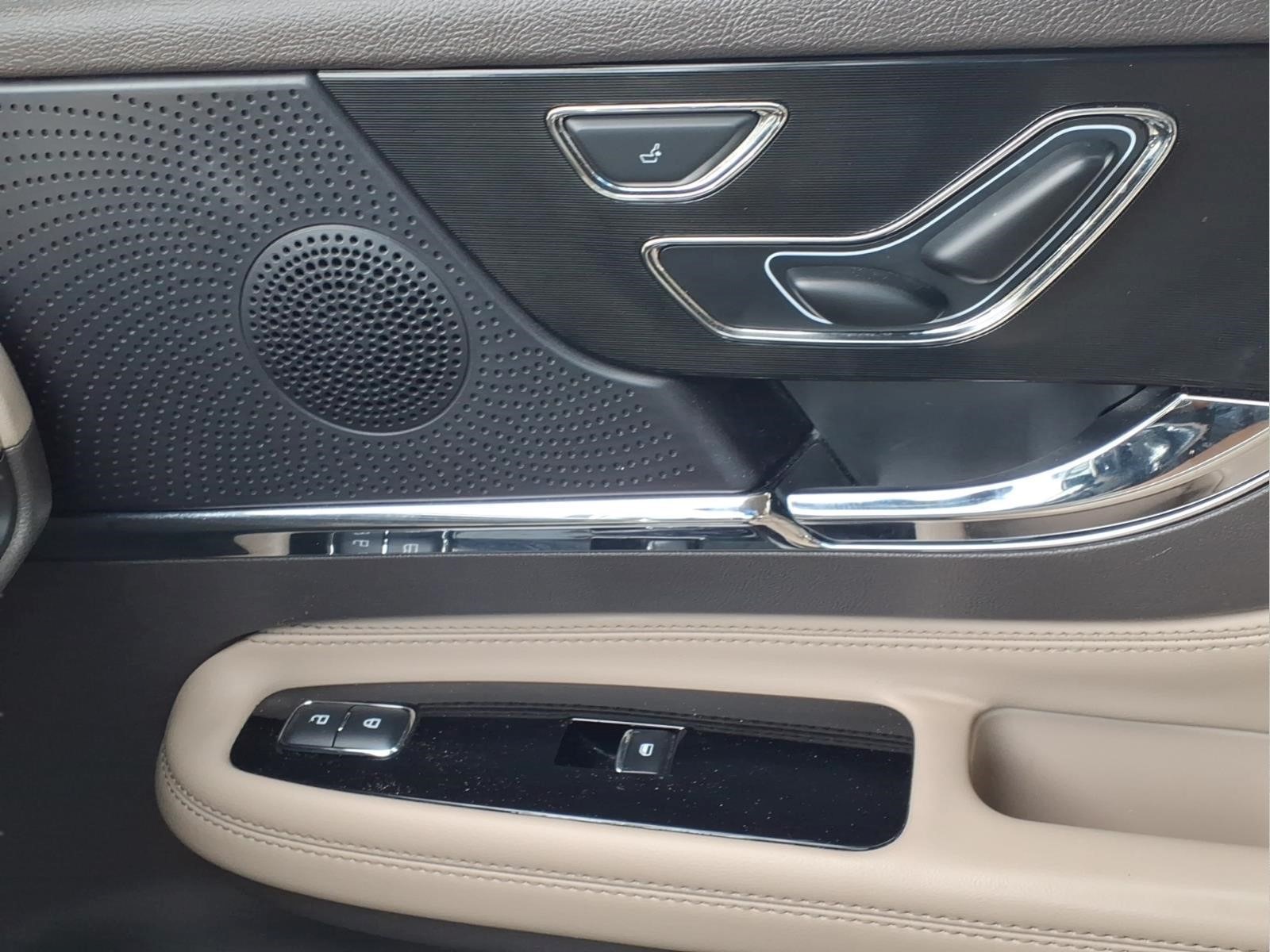 Used Car 2023 Lincoln Corsair  Standard For Sale Under $30,000 In Bastrop, Texas