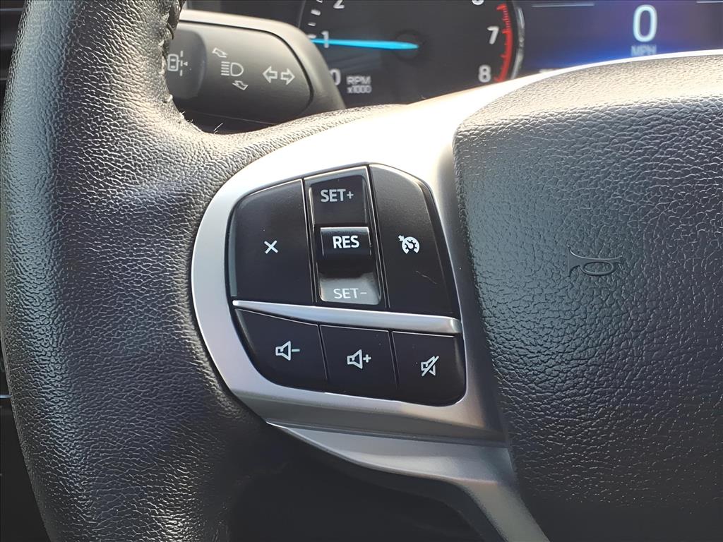 Used Car 2022 Ford Explorer  Xlt For Sale Under $30,000 In Bastrop, Texas