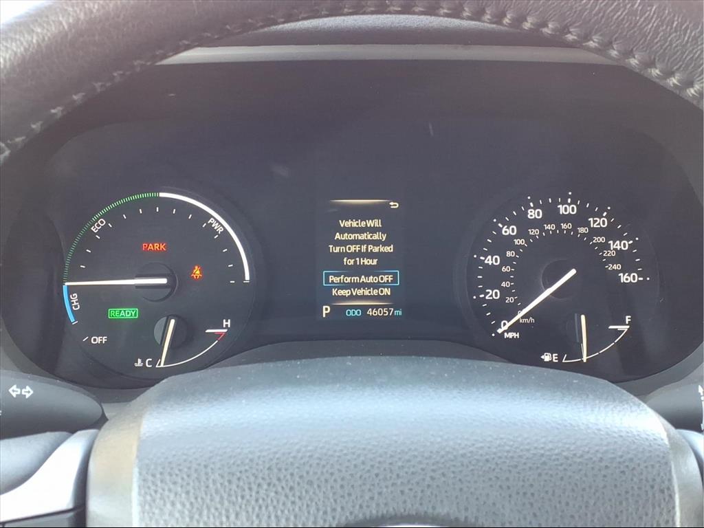 Used Car 2023 Toyota Sienna  Xle For Sale Under $40,000 In Bastrop, Texas