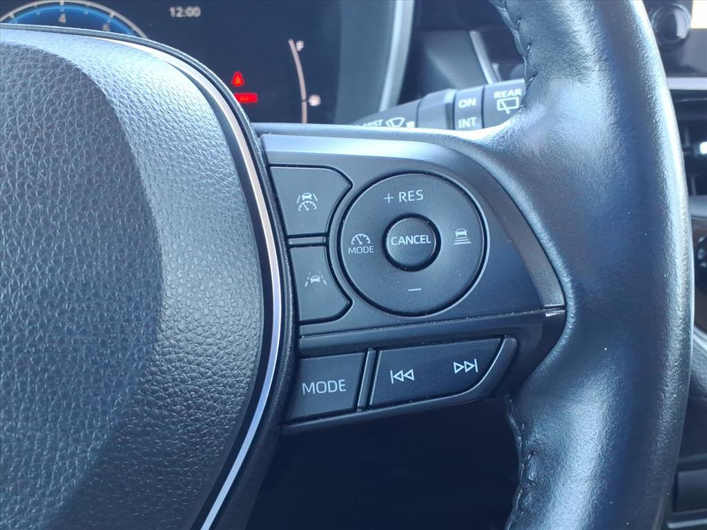 Used Car 2023 Toyota Corolla Cross  Xle For Sale Under $30,000 In Bastrop, Texas