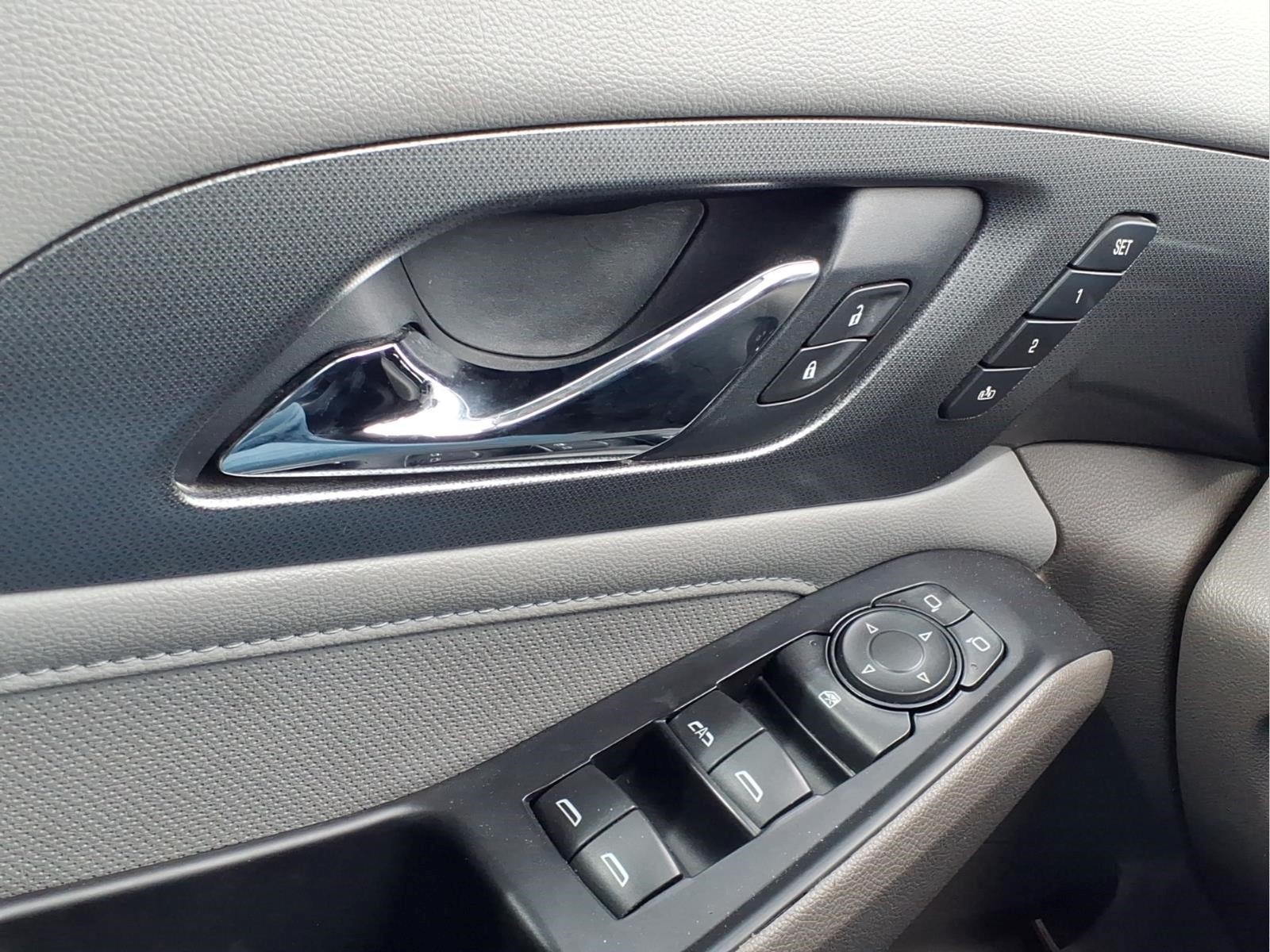 Used Car 2021 Chevrolet Traverse  Premier For Sale Under $30,000 In Bastrop, Texas