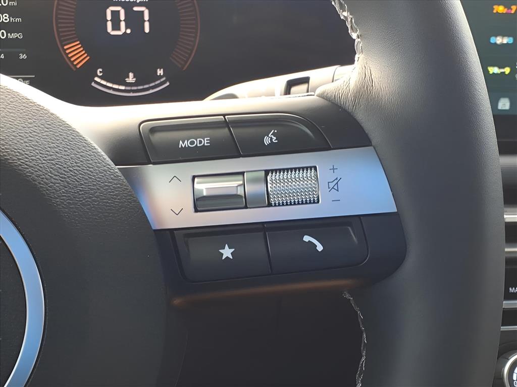 Used Car 2025 Hyundai Santa Cruz  Se For Sale Under $30,000 In Bastrop, Texas