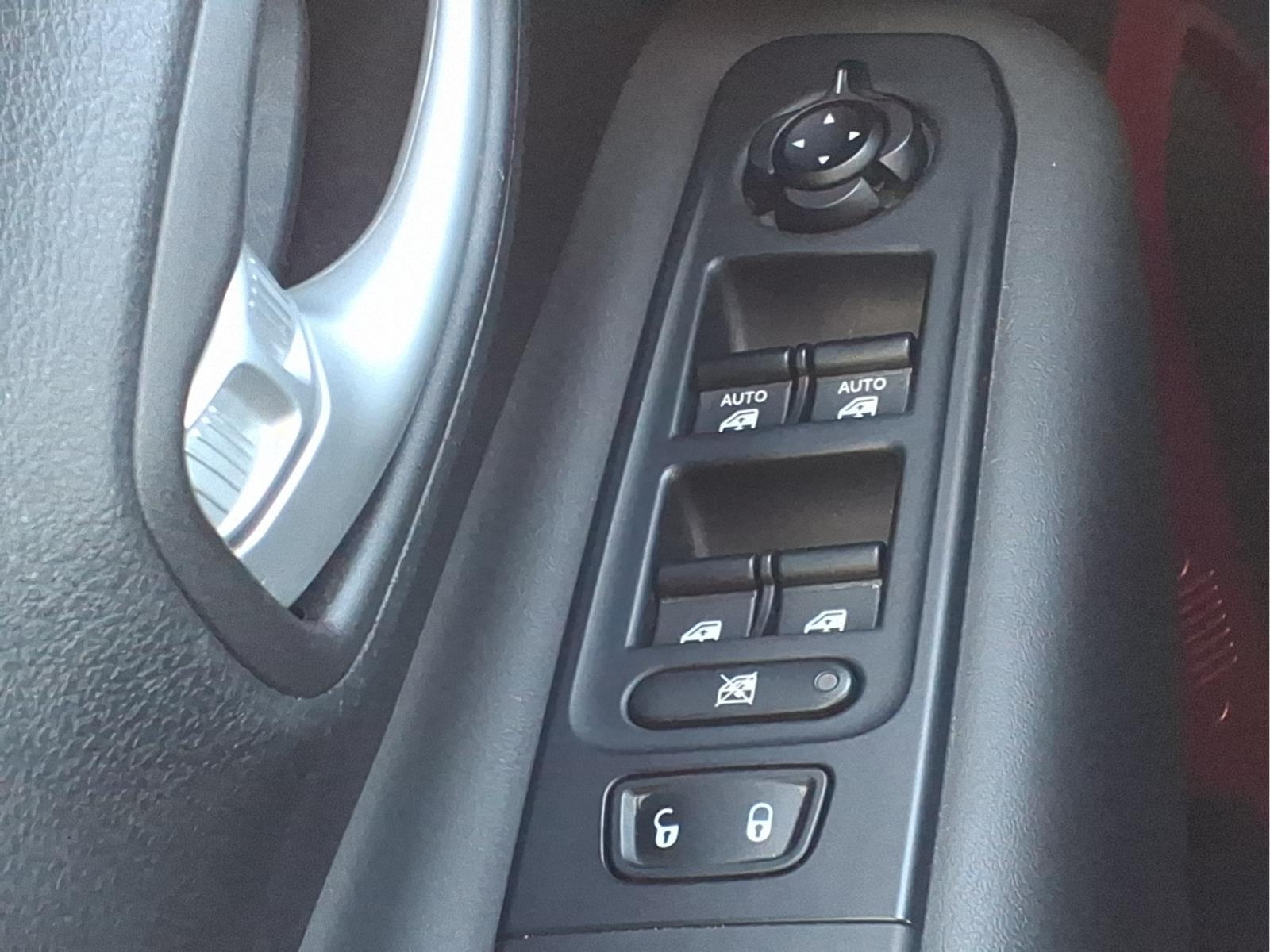 Used Car 2023 Jeep Renegade  Trailhawk For Sale Under $25,000 In Bastrop, Texas